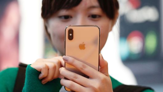 Apple To Reward A Teen Who Discovered A Bug On Group Facetime